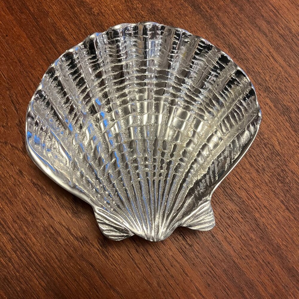 Mariposa Scallop Shell Dish